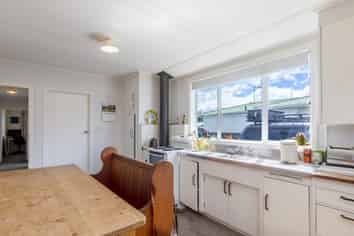 6 Rangipoia Place, TURANGI