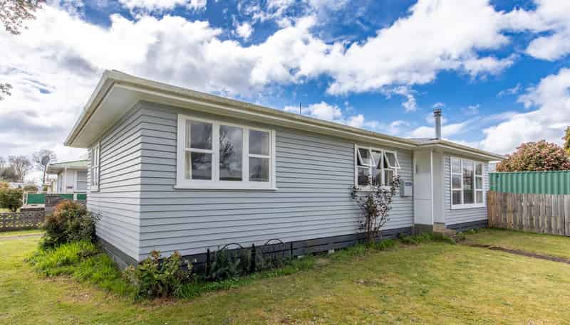 6 Rangipoia Place, TURANGI
