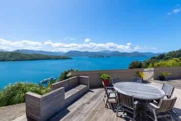 1 Cooks Ridge, Waikawa