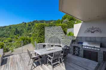 1 Cooks Ridge, Waikawa