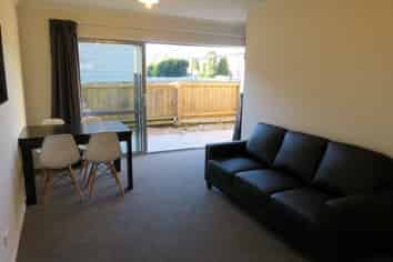 3A/93 Knighton Road, Hillcrest