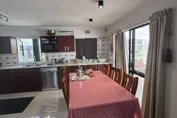 68 Newington Road, Henderson