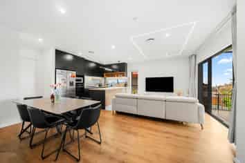 113D Sunrise Avenue, Murrays Bay