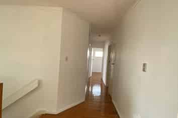 840 East Coast Road, Browns Bay