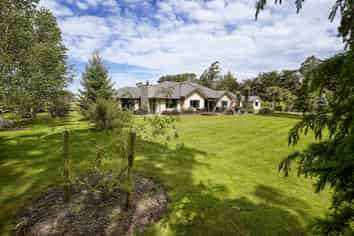 152 Deans Road, Darfield