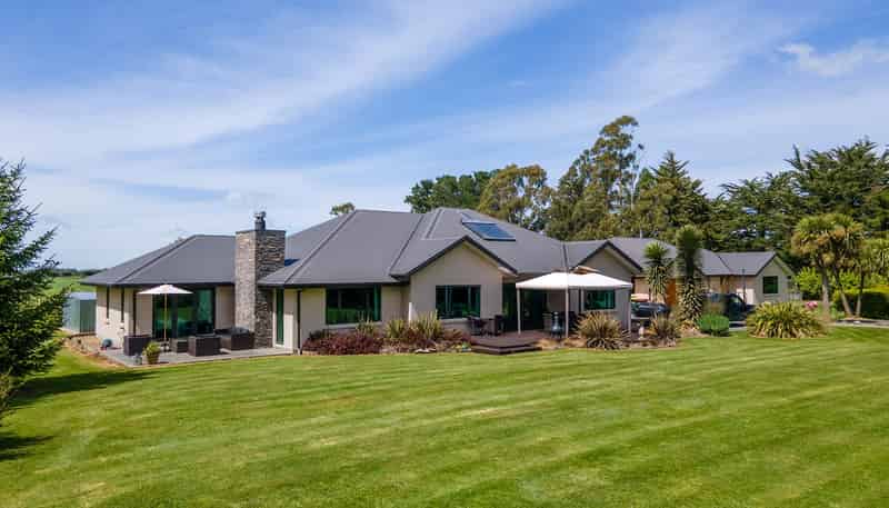 152 Deans Road, Darfield