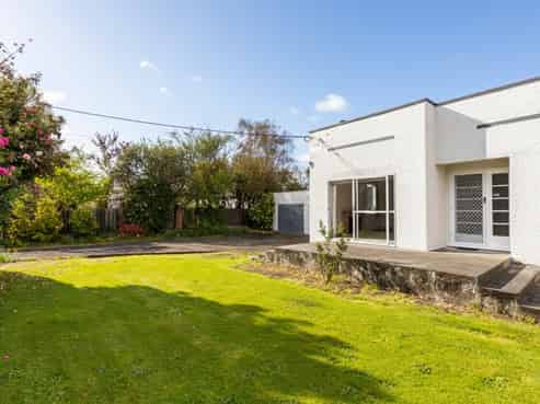 42 Jellicoe Street, Greytown