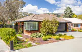 5 Castle Way, Beckenham