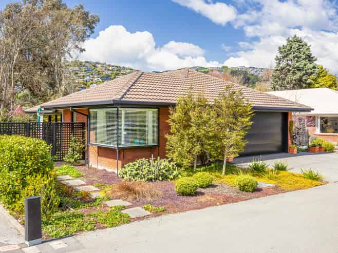 5 Castle Way, Beckenham