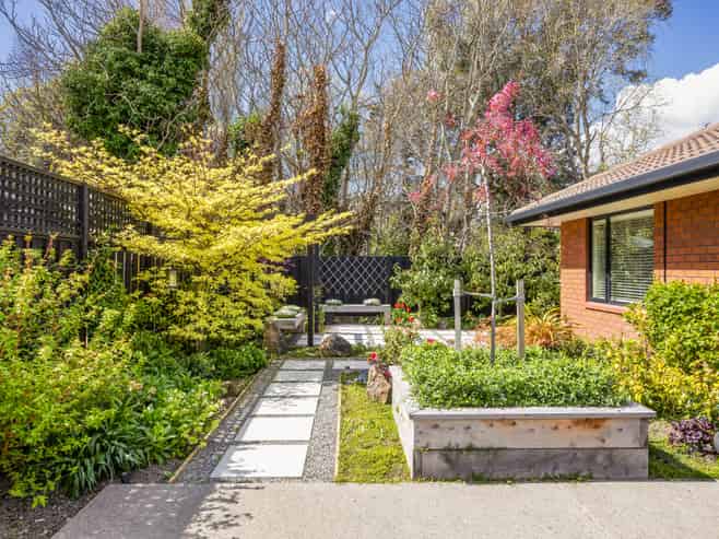 5 Castle Way, Beckenham
