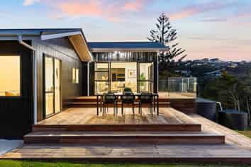 49 Duncansby Road, Stanmore Bay