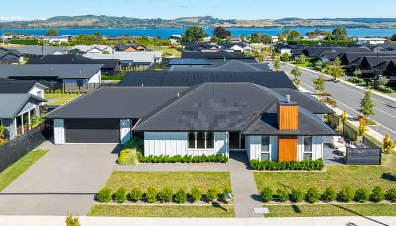 21 Tuapapa Road, WHAREWAKA