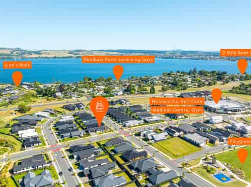 21 Tuapapa Road, Wharewaka