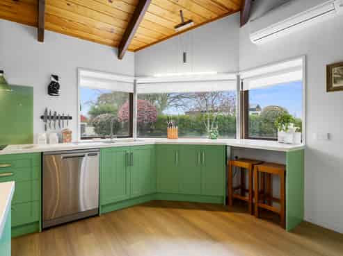 347 Racecourse Road, Cambridge