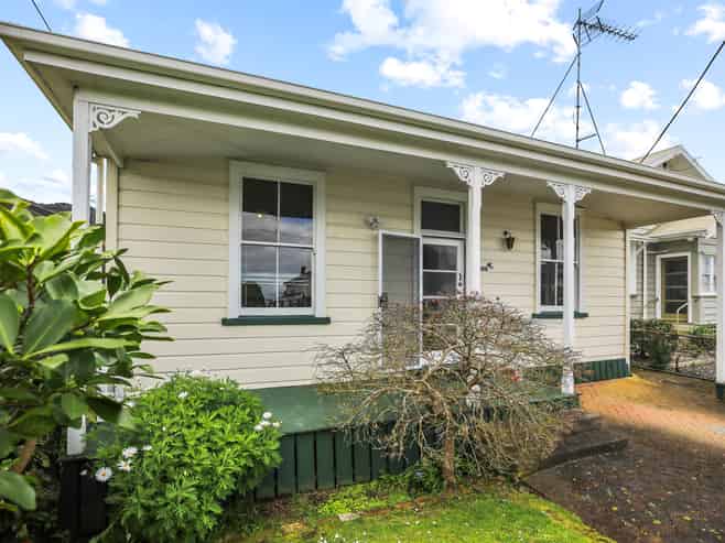 206 Baillie Street, Thames