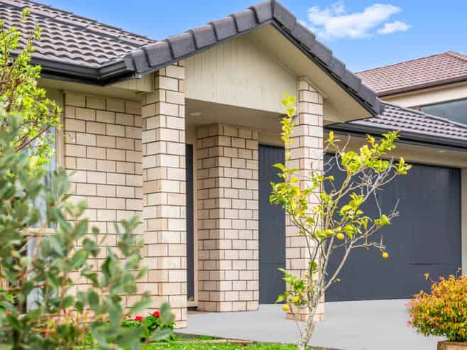 6 Tsar Court, Flat Bush