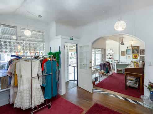 Dual income or smart Owner-Occupier opportunity!