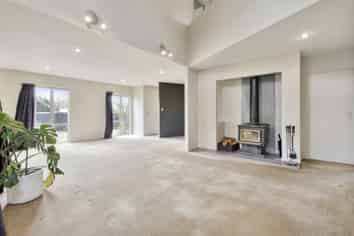 8 Dohrmans Road, Oxford