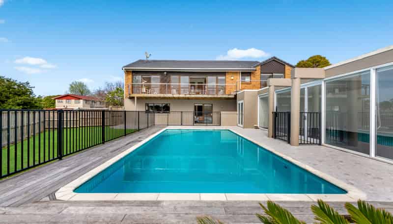 16 Rapallo Place, Farm Cove