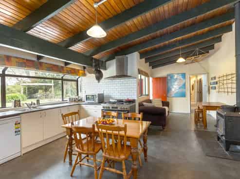 960 Norfolk Road, Carterton