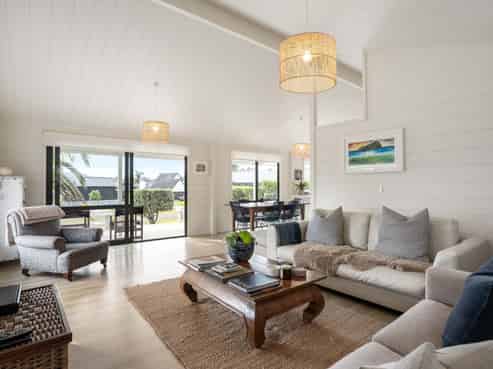 106 The Quay, Pauanui