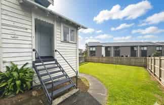 2/45 Mangere Road, Otahuhu