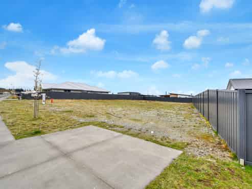 73 Lakeland Avenue, Twizel