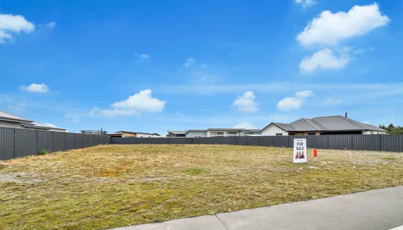 73 Lakeland Avenue, Twizel