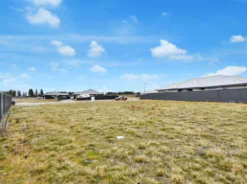 73 Lakeland Avenue, Twizel