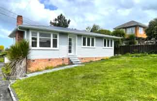 59 Roberts Rd, Te Atatu South