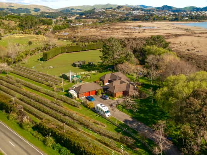 119 Paekakariki Hill Road, Pauatahanui