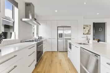 21 Torbay Avenue, Huntingdon