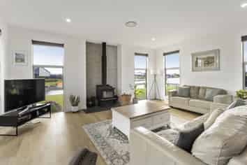 21 Torbay Avenue, Huntingdon