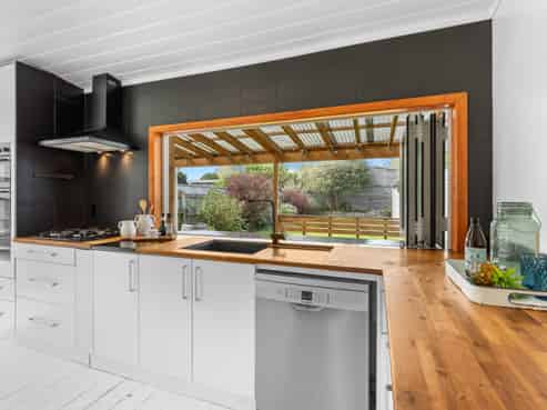 18 Tay Street, Whanganui Central