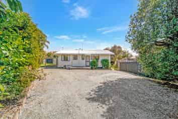 2/16 Beryl Place, Mangere East