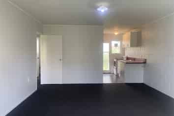 2/9 Alston Avenue, Kelston