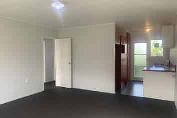 2/9 Alston Avenue, Kelston