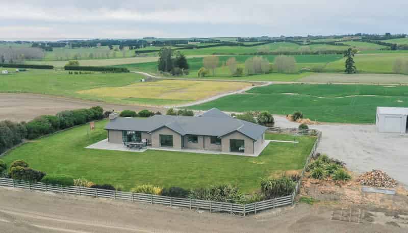 140 King Road, Rosewill