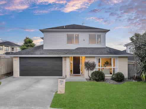 32 Castlederg Drive, Flat Bush
