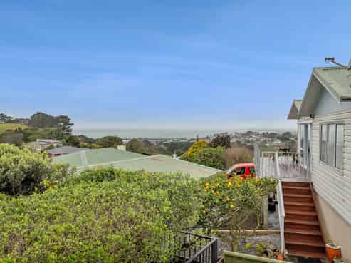 111 Pioneer Road, Moturoa