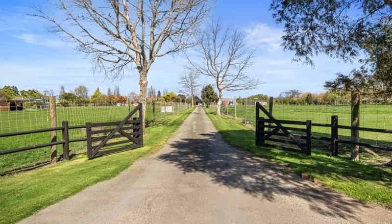 809 Lower Queen Street, Richmond