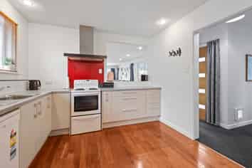 1/204 Greers Road, Bryndwr