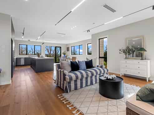 110 Kewa Road, Albany