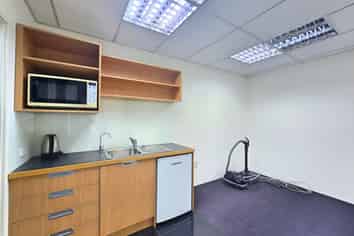 Prime City Fringe Office with Parking