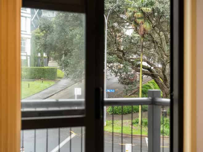 2C/2 Eden Crescent, Auckland Central