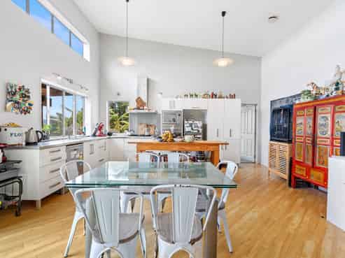 945 Springfield Road, Mangapai and Surrounds