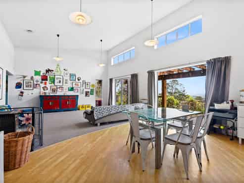 945 Springfield Road, Mangapai and Surrounds