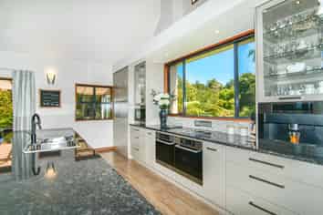 170 Alma Road, Westport