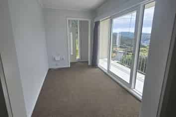 43 Palliser Road, Roseneath