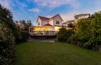 21 Saunders Close, Whitby